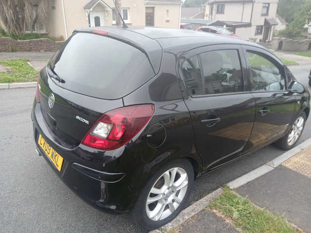 Vauxhall Corsa, 2009 (09) Black Hatchback, Manual Diesel, 66,343 miles - Image 4