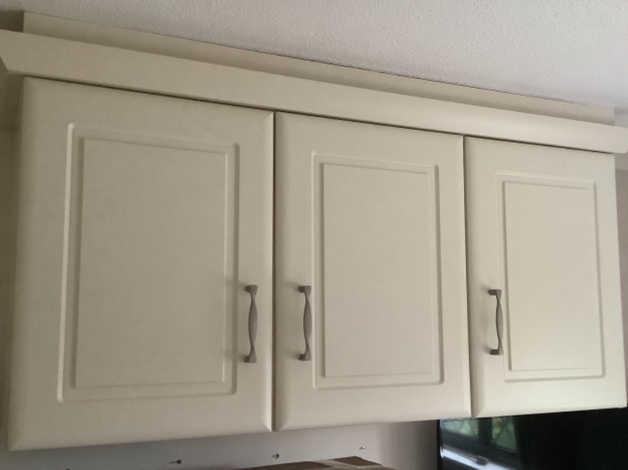 Quality Immaculate Magnet Fitted Bedroom Furniture in Hinckley