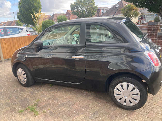 Fiat 500, 2010 (60) Black Hatchback, Manual Petrol, 83,118 miles - Image 4