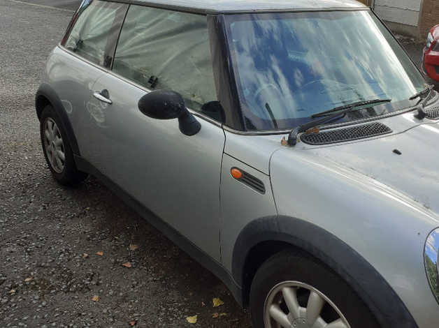Mini MINI ONE, 2004 (04) Silver Hatchback, Manual Petrol, 115000 miles - Image 6