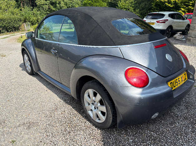Volkswagen Beetle, 2005 (55) Grey Convertible, Manual Petrol, 138,808 miles - Image 6