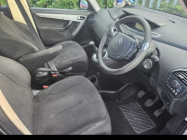 Citroen C4, 2010 (59) Silver MPV, Manual Diesel, 96,000 miles - Image 3