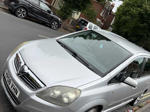 Cheap Vauxhall zafira sri for sale in Southampton, Hampshire
