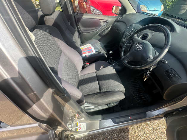 Toyota Yaris, 2001 (51) Red Hatchback, Automatic Petrol, 54,645 miles - Image 12