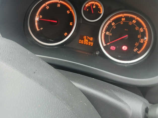 Vauxhall Corsa, 2009 (09) Black Hatchback, Manual Diesel, 66,343 miles - Image 7