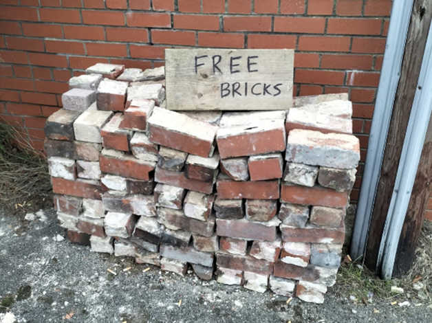 150 free bricks in Bridgend