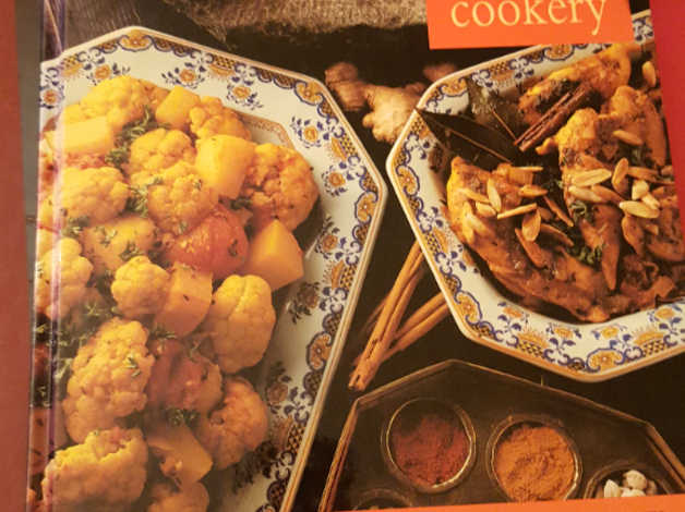 Hamlyn Oriental Cook Book/ Hard back – as new (Twyford) in Twyford