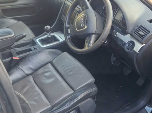 2006 audi a4 2.0tfsi quattro (BUL) £1000 if gone today no issues with the car - Image 6