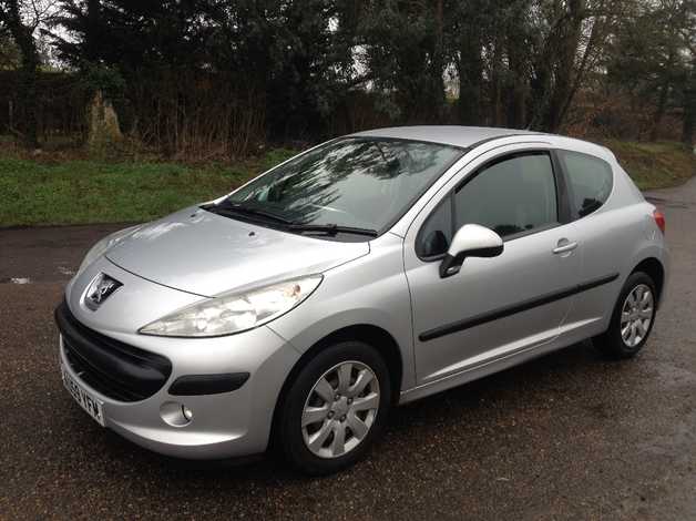 PEUGEOT 207 1.4 S 2009 (59) MOT 10 MONTHS FULL SERVICE HISTORY - CHEAP CAR TO TAX AND INSURE - Image 2