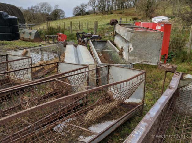 Sheep Feeders In Machynlleth Sy20 On Freeads Classifieds Sheep