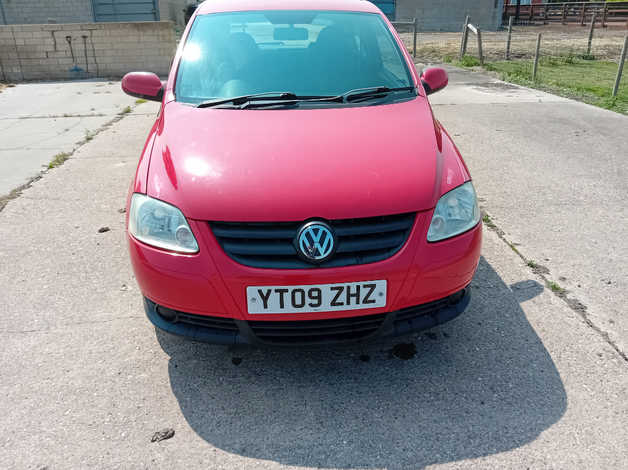 Cheap Volkswagen Fox, 2009 (09) Red Hatchback, Manual Petrol, 80,245 miles for sale in Worksop, Nottinghamshire