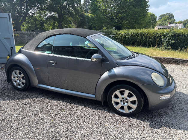 Volkswagen Beetle, 2005 (55) Grey Convertible, Manual Petrol, 138,808 miles - Image 8