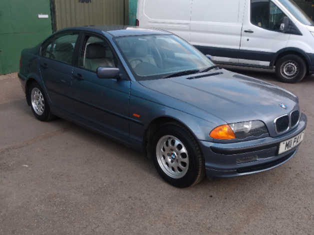 BMW 3 Series, 1999 (T) Blue Saloon, Automatic Petrol, 114,000 miles - Image 2