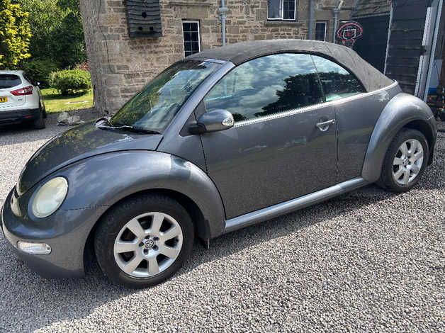 Volkswagen Beetle, 2005 (55) Grey Convertible, Manual Petrol, 138,808 miles - Image 7