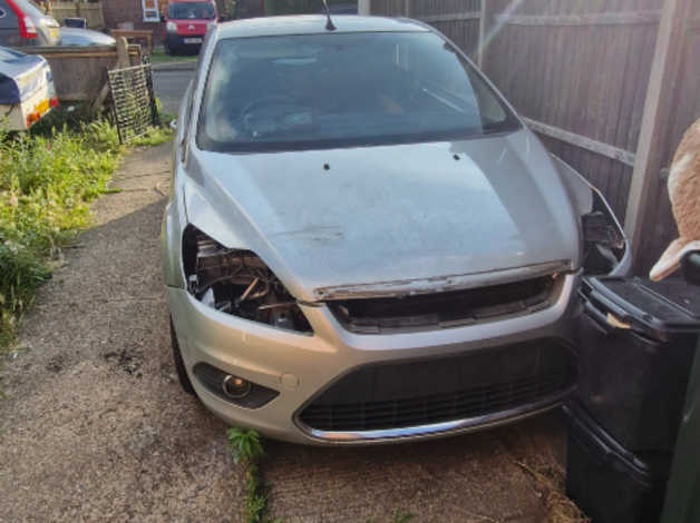 Cheap Ford Focus, 2008 (08) Silver Convertible, Manual Petrol, 158,803 miles for sale in Gerrards Cross, Buckinghamshire