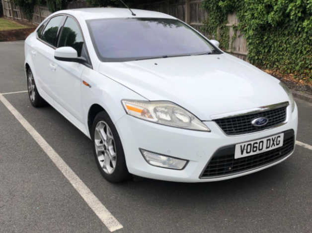 Cheap Ford Mondeo, 2010 (60) White Hatchback, Manual Diesel, 148,936 miles for sale in Dudley, West Midlands