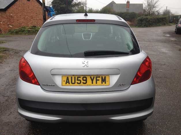 PEUGEOT 207 1.4 S 2009 (59) MOT 10 MONTHS FULL SERVICE HISTORY - CHEAP CAR TO TAX AND INSURE - Image 5