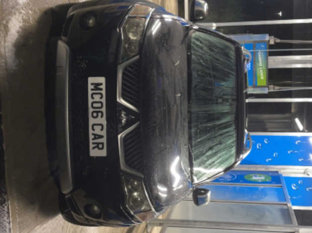 Mitsubishi Outlander, 2008 (08) Black Estate, Manual Diesel, 133,167 miles - Image 2