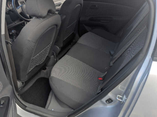 Kia Rio, 2010 (60) Silver Hatchback, Manual Petrol, 100,129 miles - Image 7