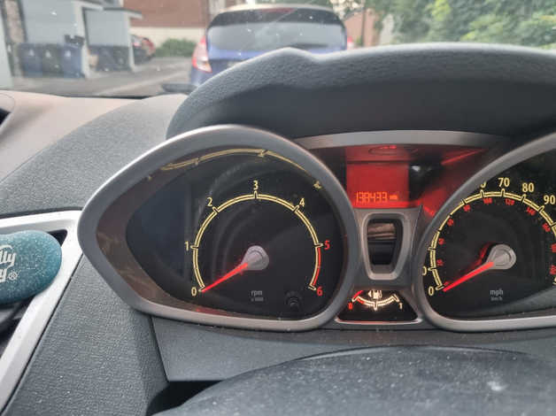 Ford Fiesta, 2009 (09) red hatchback, Manual Diesel, 138,433 miles - Image 4