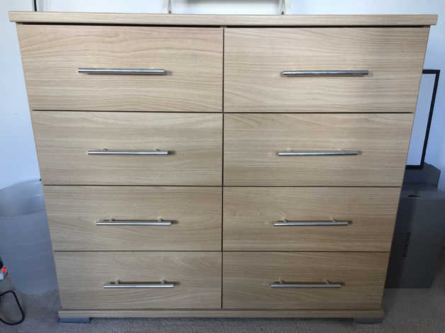 Bedroom Furniture Items Set In Marchwood