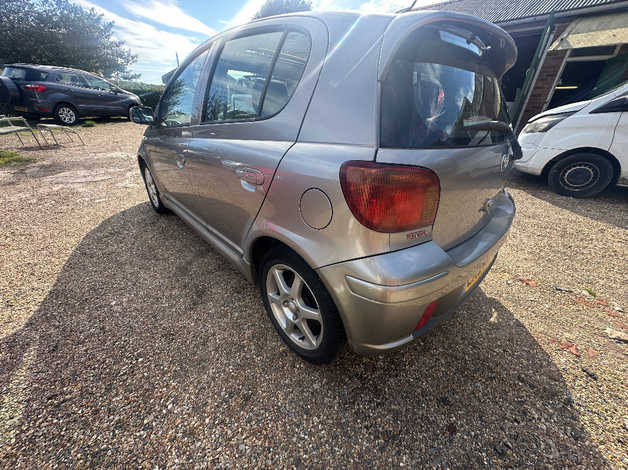 Toyota Yaris, 2001 (51) Red Hatchback, Automatic Petrol, 54,645 miles - Image 8