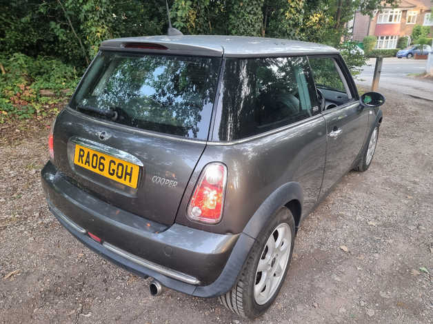 Mini MINI, 2006 (06) Grey Hatchback, Manual Petrol, 95,281 miles - Image 6
