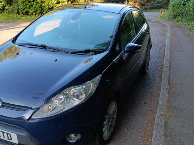 Ford Fiesta, 2011 (61) Blue Hatchback, Manual Diesel, 158,000 miles - Image 2