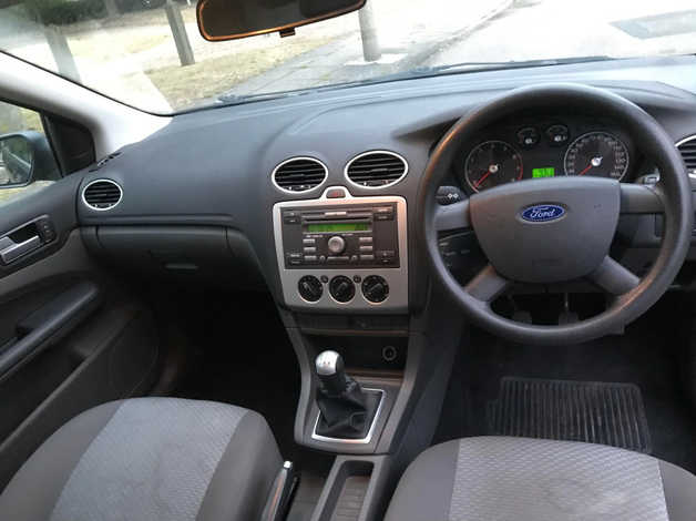 FORD FOCUS 1.6 10 MONTHS MOT FULL SERVICE HISTORY ULEZ COMPLIANT LOW MILEAGE - Image 8