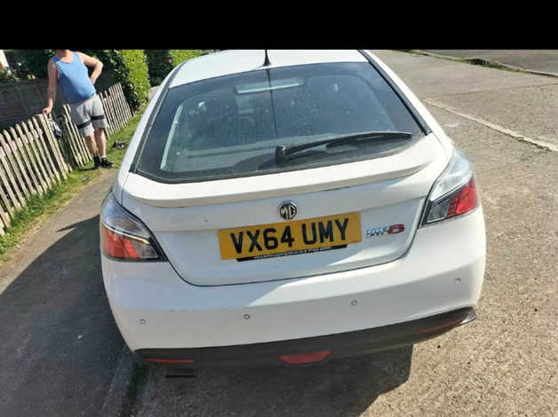 MG MG 6, 2014 (64) White Hatchback, Manual Diesel, 88,000 miles - Image 5