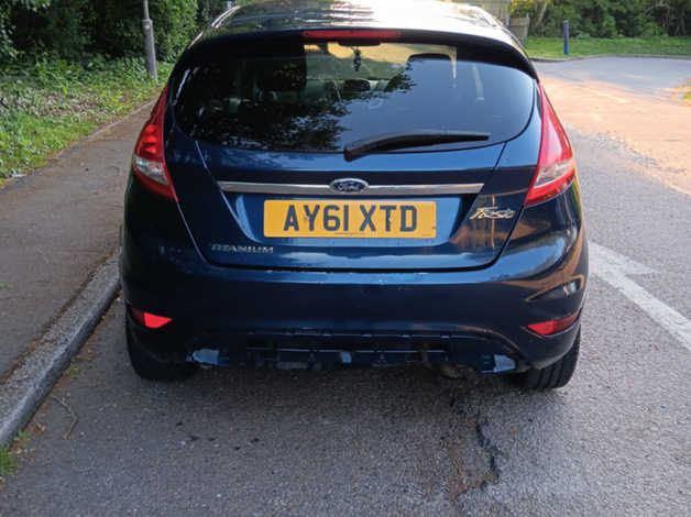 Ford Fiesta, 2011 (61) Blue Hatchback, Manual Diesel, 158,000 miles - Image 3