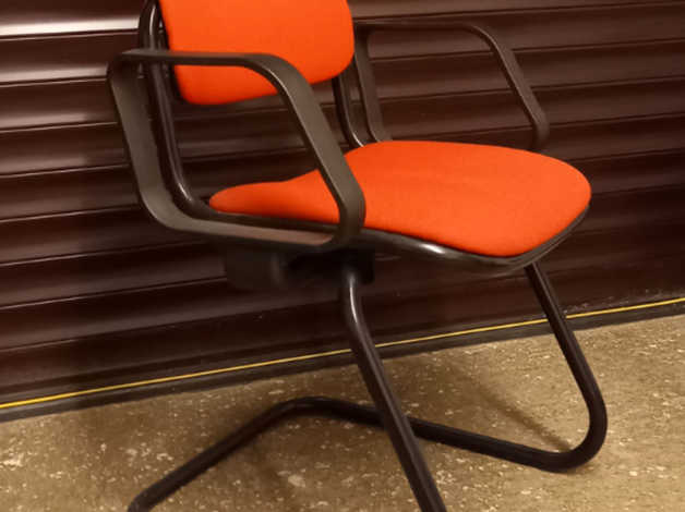 Visitor/office chair in red upholstery in Basingstoke