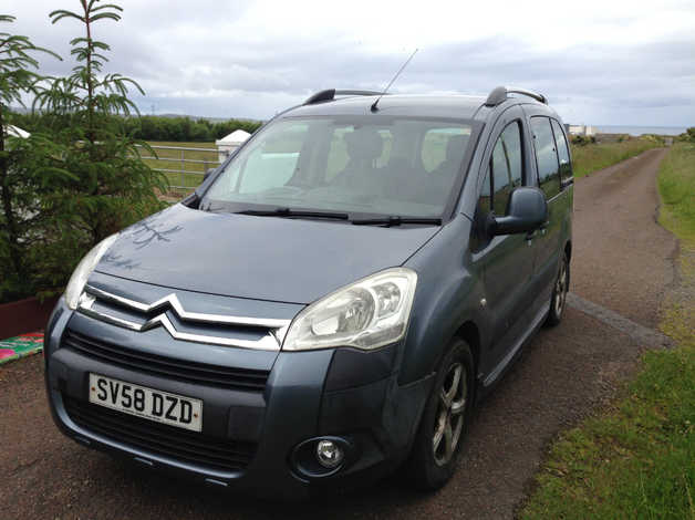 Citroen Berlingo Multispace, 2008 (58) Grey MPV, Manual Diesel, 89,396 miles - Image 3